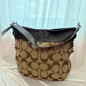 Coach Zoe Signature Hobo Bag